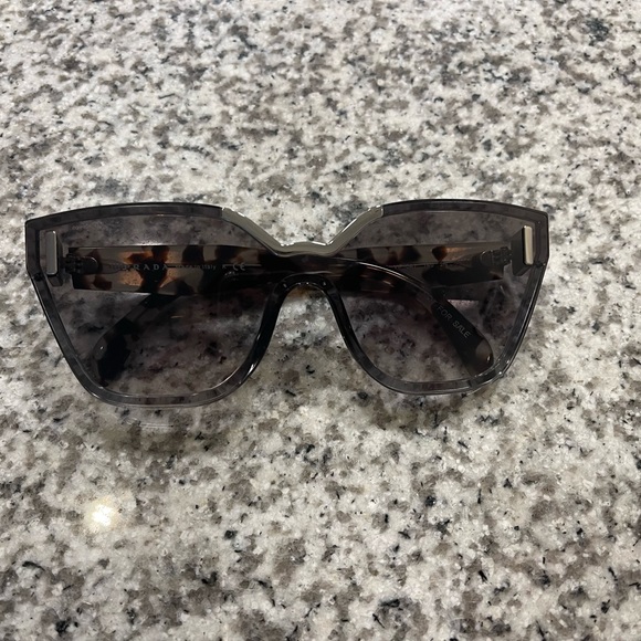 Prada Catwalk SPR16T Oat sunglasses - Picture 2 of 7